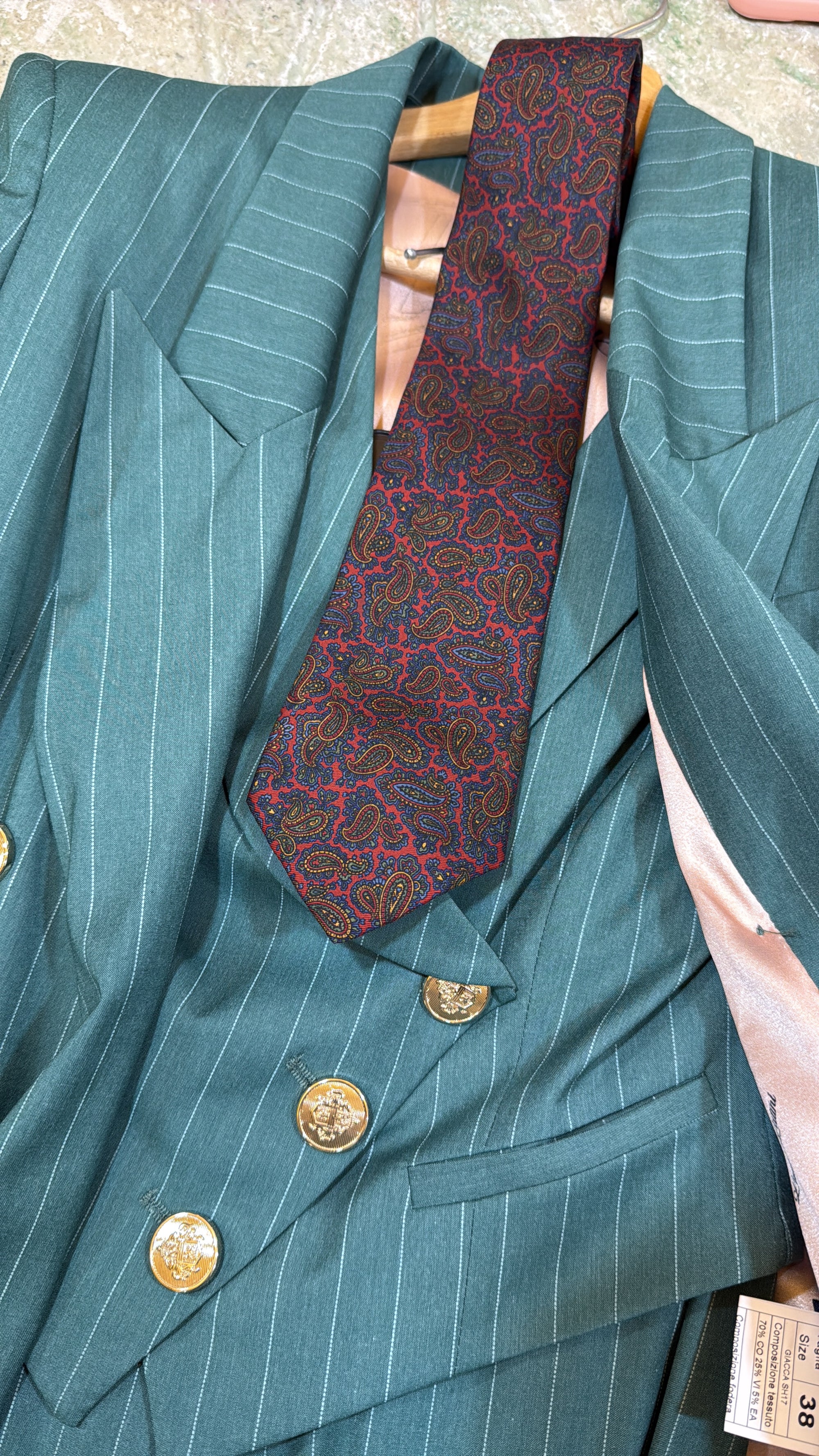 Cravatta fantasia cachemire rossa e blu