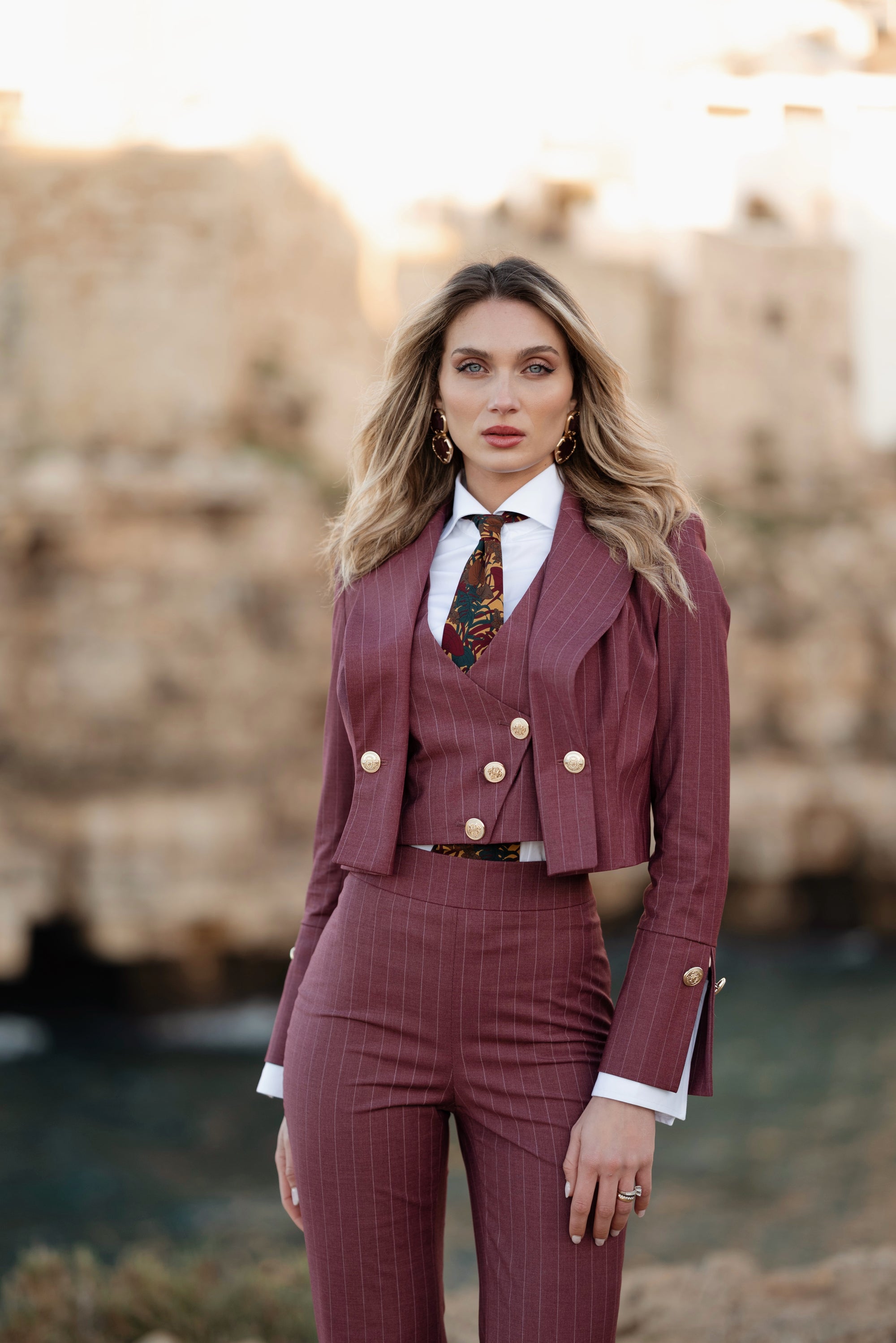 Tailleur tre pezzi Jolie gessato bordeaux chiaro