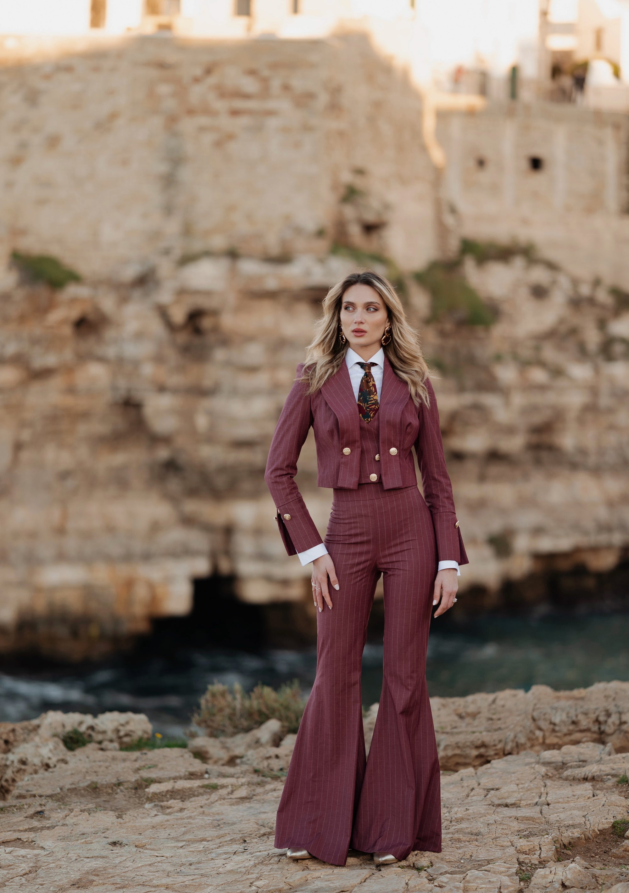 Tailleur tre pezzi Jolie gessato bordeaux chiaro