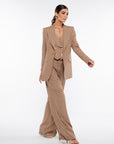 Tailleur tre pezzi lino gessato nocciola