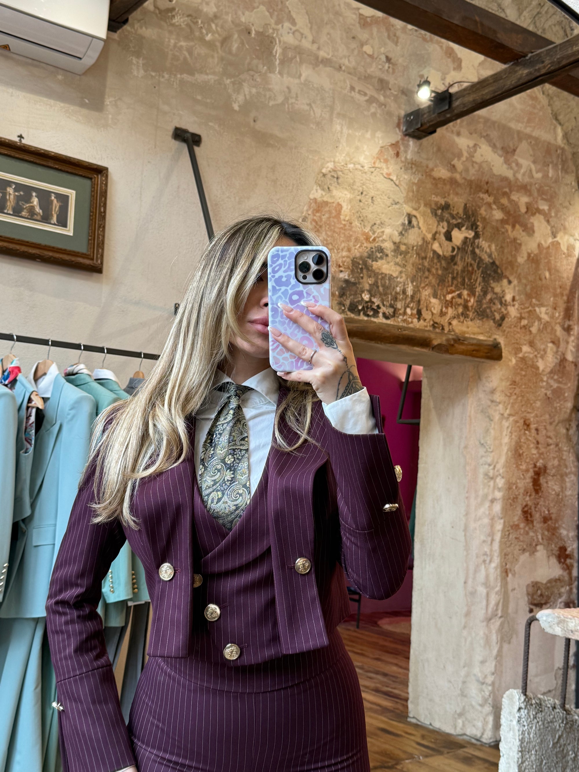 Tailleur tre pezzi new Jolie Bordeaux gessato